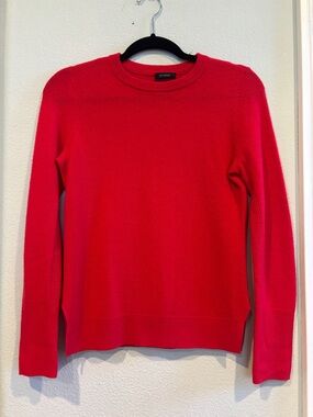 Halogen Red 100% Cashmere Crewneck Sweater - Women's